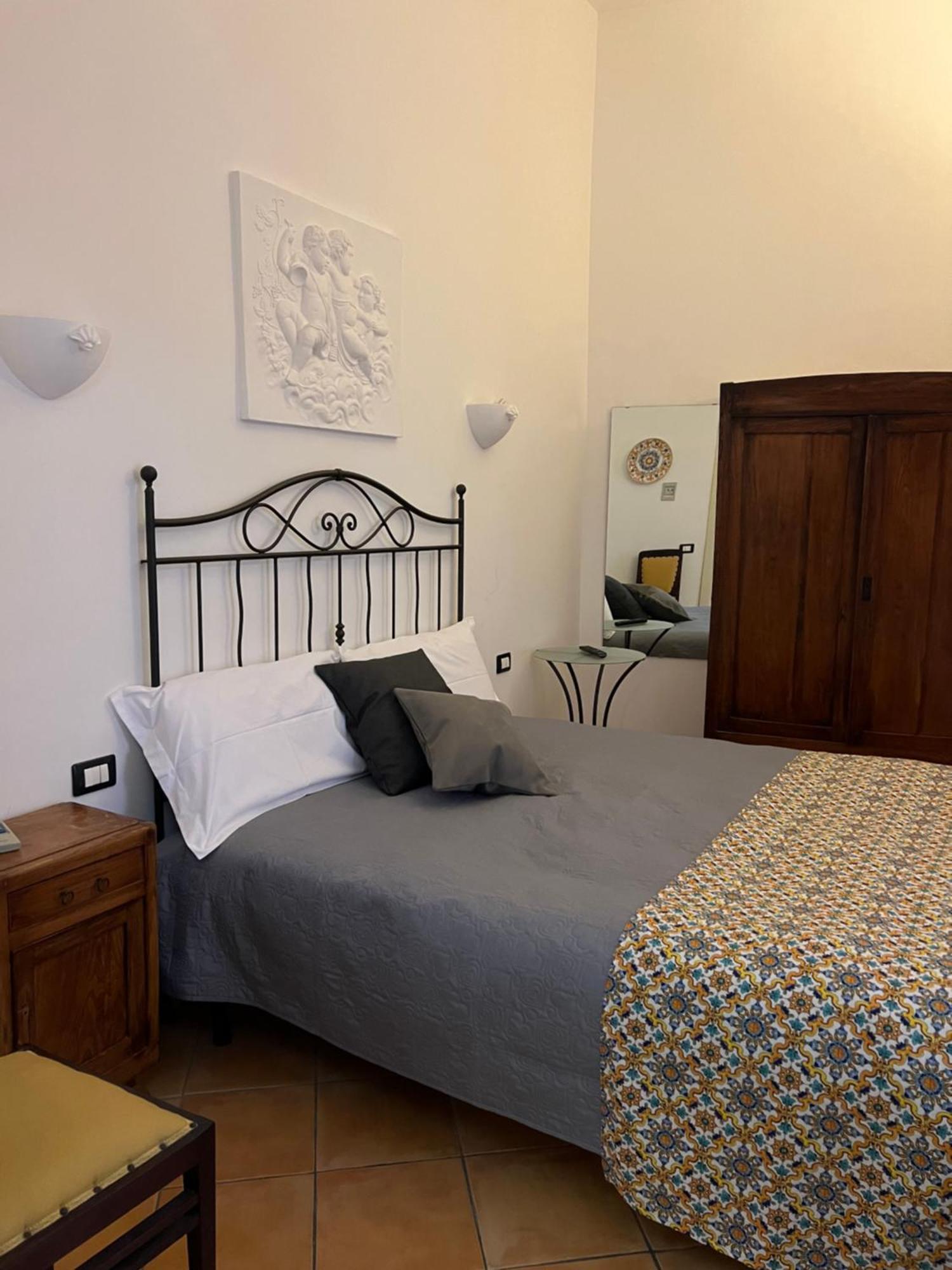 La Foresteria Agrigento Bagian luar foto